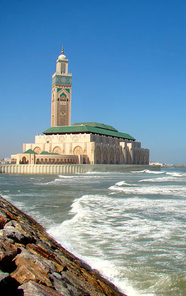 Location de voiture au Maroc pour aller à la mosquée Hassan II
